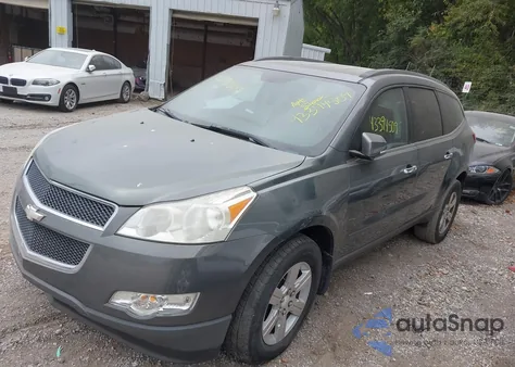 2011 Chevrolet Traverse 1Lt z USA, uszkodzony, nr VIN 1GNKVGED3BJ176477